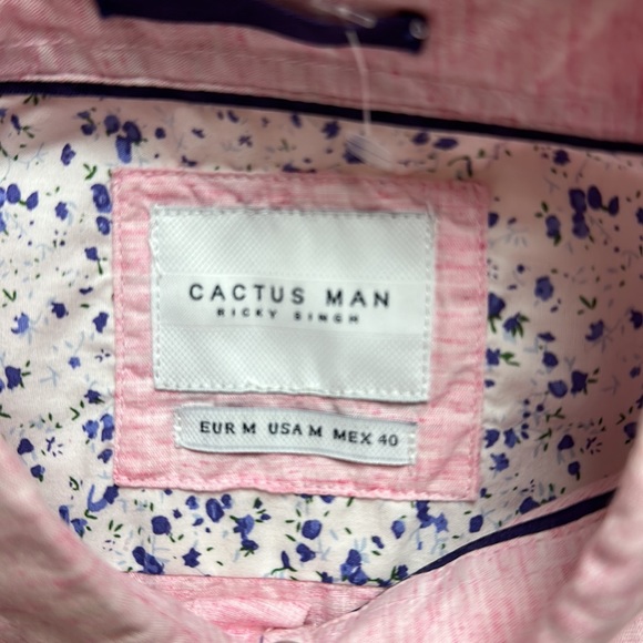 Cactus Man short sleeve mens button down in pink size medium - Picture 3 of 8